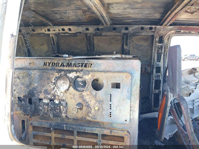 2001 Chevrolet Express VIN: 1GCFG25MX11114144 Lot: 39393555