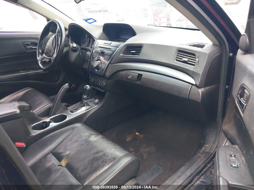 2013 Acura Ilx 2.0L VIN: 19VDE1F59DE016053 Lot: 39393559