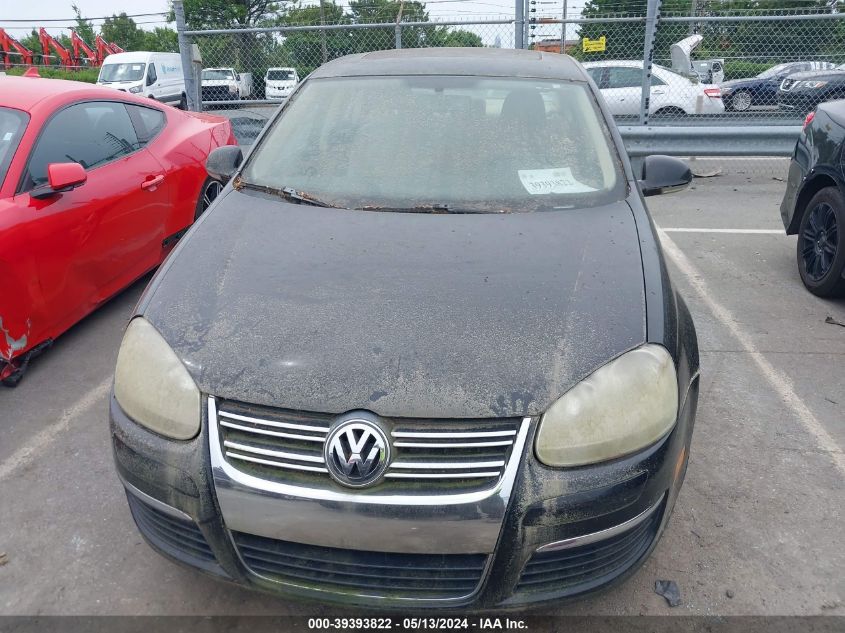 2008 Volkswagen Jetta Se/Sel VIN: 3VWRM71K28M042454 Lot: 39393822