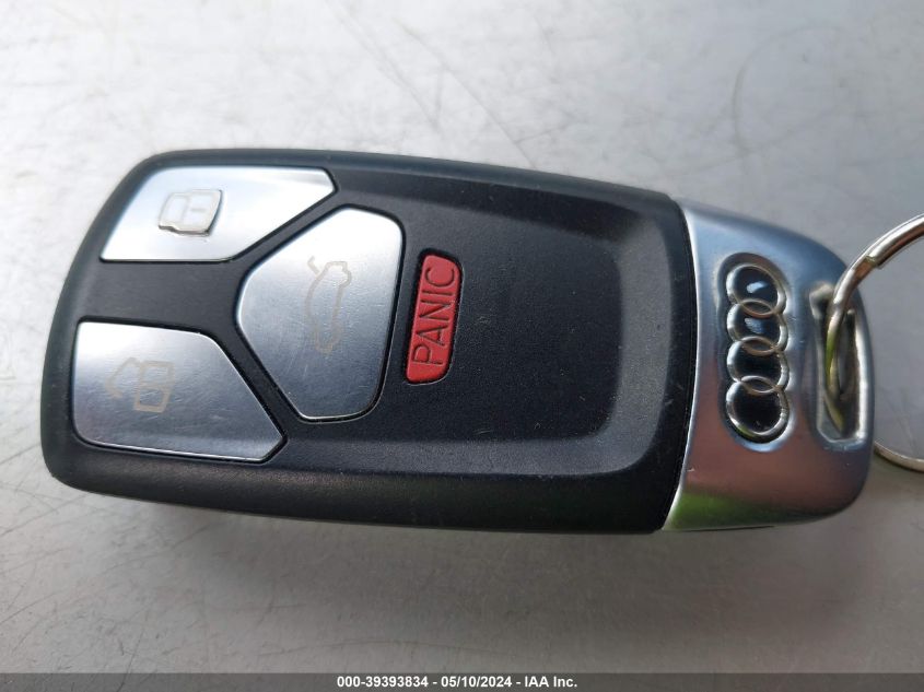 2017 Audi A4 2.0T Premium VIN: WAUFNAF47HN000374 Lot: 39393834