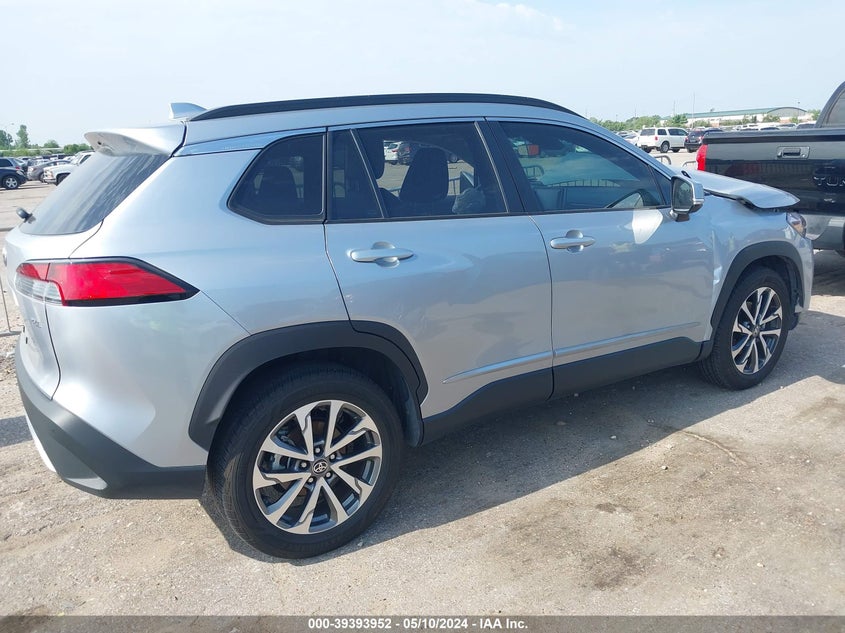 2022 Toyota Corolla Cross Xle VIN: 7MUDAAAG9NV013257 Lot: 39393952