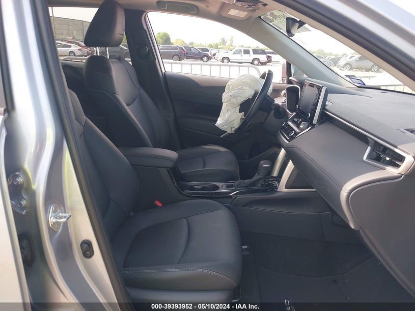 2022 Toyota Corolla Cross Xle VIN: 7MUDAAAG9NV013257 Lot: 39393952