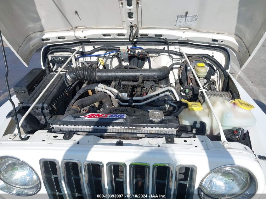 2004 Jeep Wrangler X VIN: 1J4FA39S14P745733 Lot: 39393997