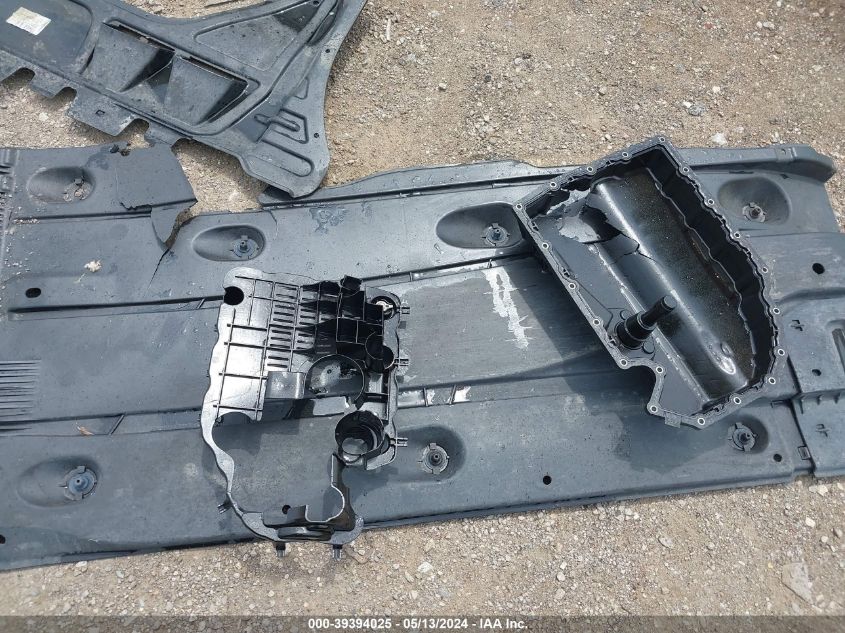 2015 VOLKSWAGEN GOLF GTI 2.0T SE 2-DOOR - 3VWTT7AU9FM027697