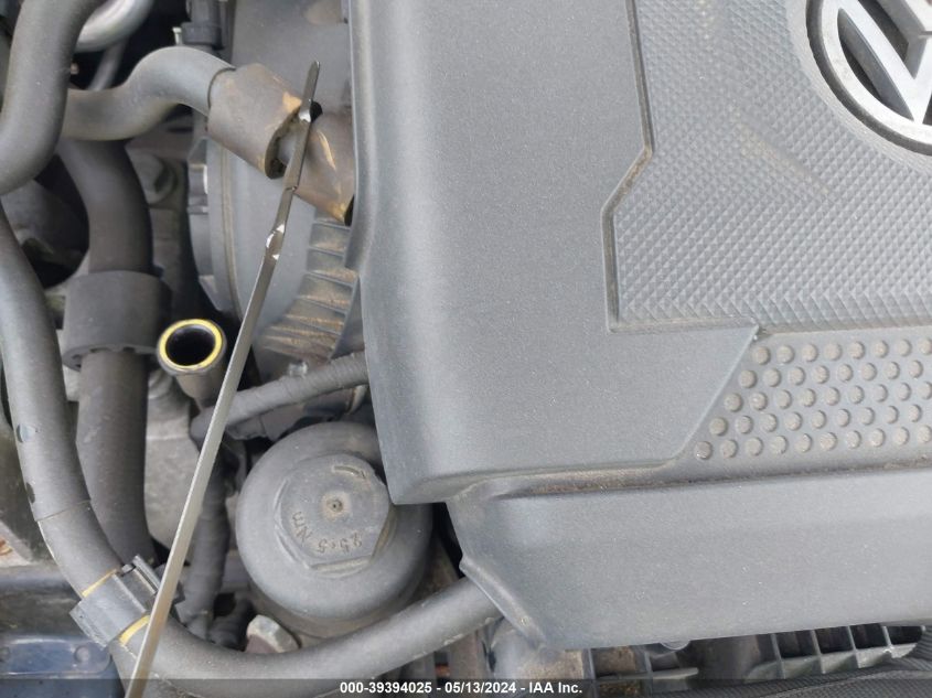 2015 VOLKSWAGEN GOLF GTI 2.0T SE 2-DOOR - 3VWTT7AU9FM027697