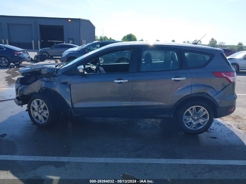 2013 Ford Escape S VIN: 1FMCU0F74DUB38608 Lot: 39394032