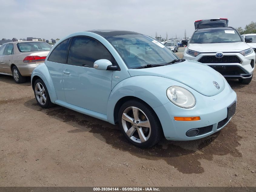 2010 Volkswagen New Beetle 2.5L Final Edition VIN: 3VWRG3AG0AM030837 Lot: 39394144