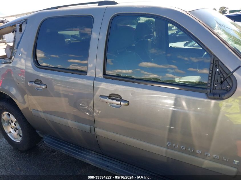 2008 Chevrolet Suburban 1500 Lt VIN: 1GNFC16068J107064 Lot: 39394227