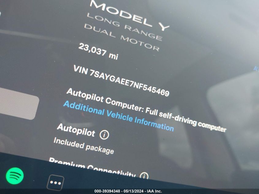 2022 Tesla Model Y Long Range Dual Motor All-Wheel Drive VIN: 7SAYGAEE7NF545469 Lot: 39394348