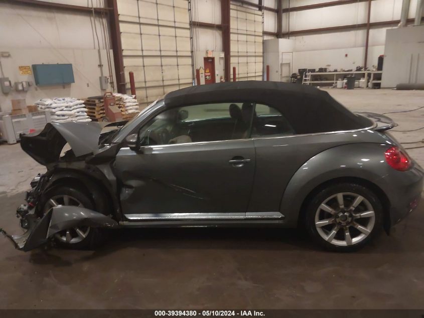 2013 Volkswagen Beetle 2.5L VIN: 3VW5P7AT3DM802836 Lot: 39394380