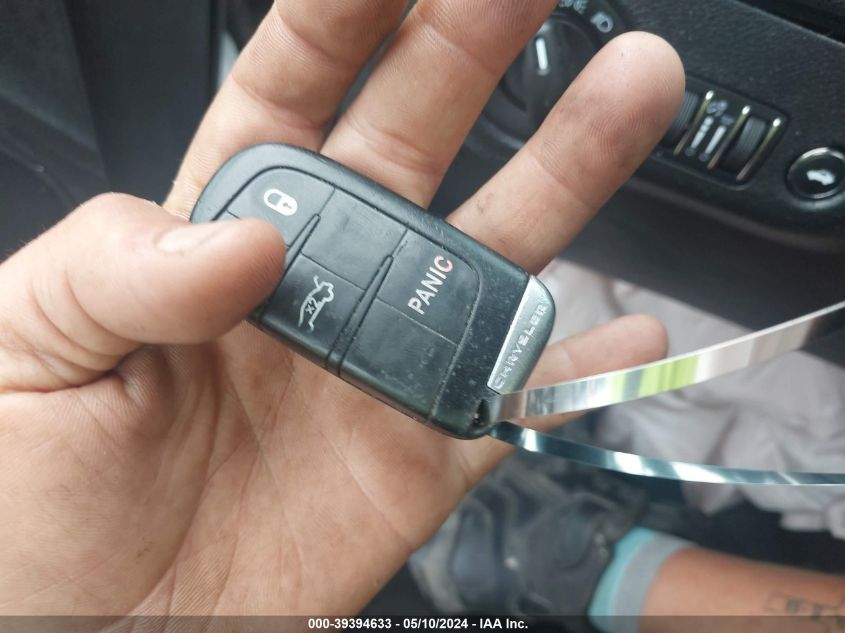 2012 Chrysler 300 VIN: 2C3CCAAG6CH165464 Lot: 39394633