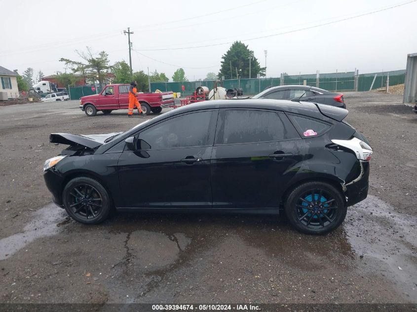 2018 Ford Focus Se VIN: 1FADP3K24JL221118 Lot: 39394674