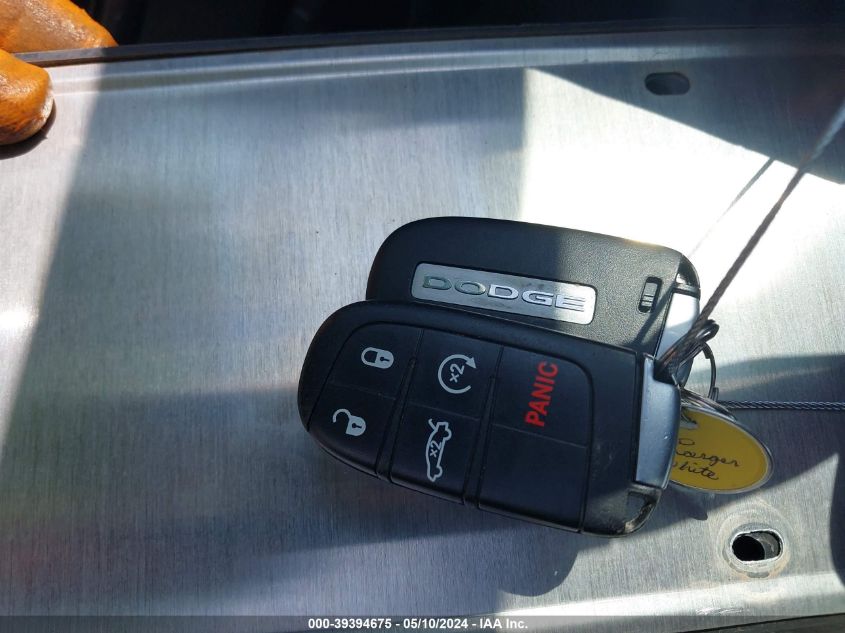 2018 Dodge Journey Se VIN: 3C4PDCAB1JT352805 Lot: 39394675