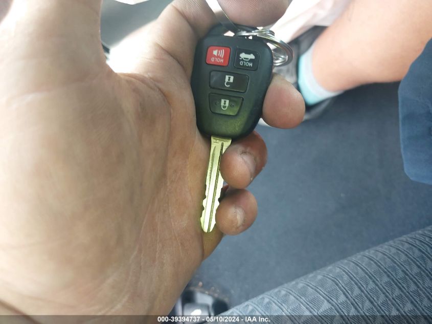 2015 Toyota Camry Se VIN: 4T1BF1FK0FU001099 Lot: 39394737