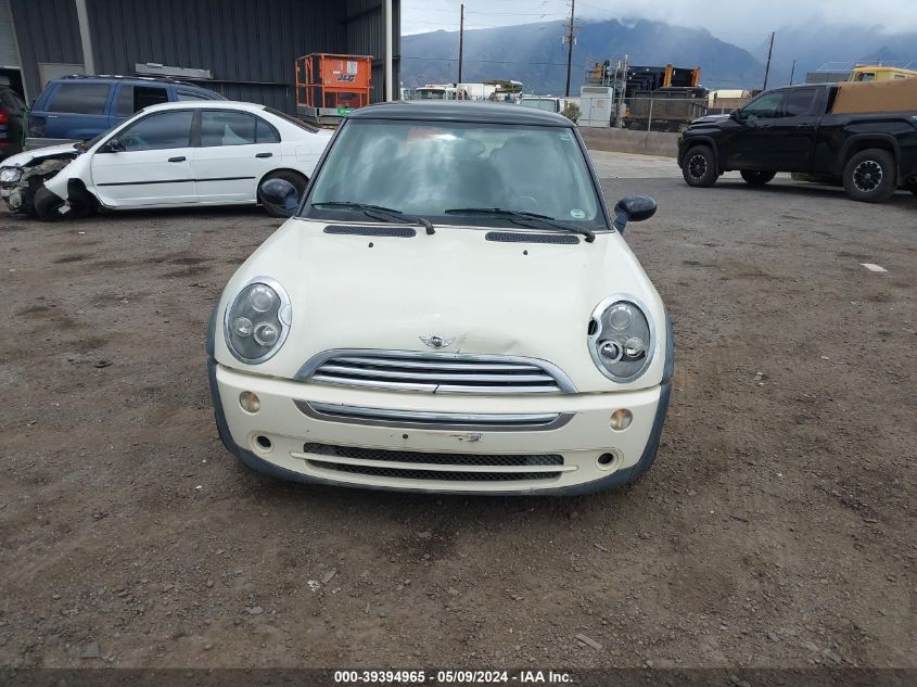 2006 Mini Cooper VIN: WMWRC33556TK16633 Lot: 39394965