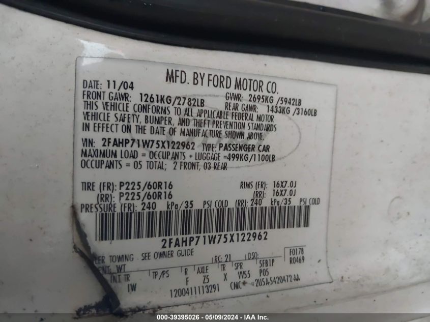 2005 Ford Crown Victoria Police VIN: 2FAHP71W75X122962 Lot: 39395026