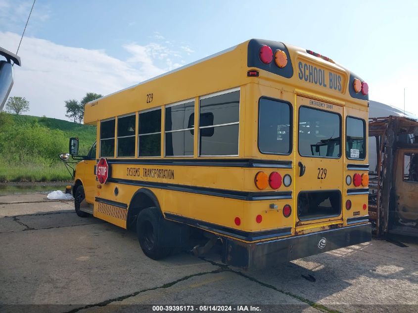 2008 Chevrolet Express Cutaway Work Van VIN: 1GBJG31K181220940 Lot: 39395173