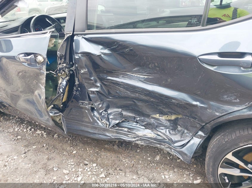 2019 TOYOTA COROLLA SE - 2T1BURHE4KC176950