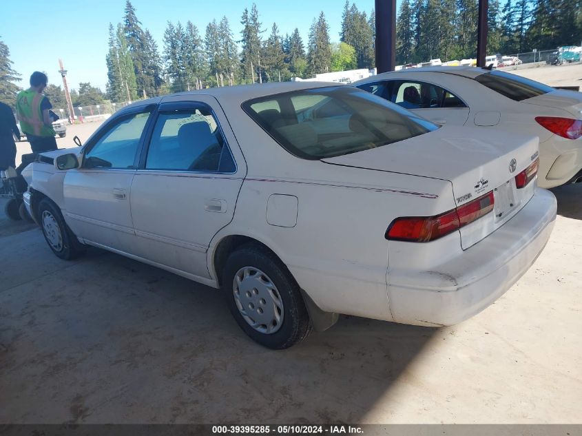 1998 Toyota Camry Le VIN: JT2BG22K9W0179347 Lot: 39395285