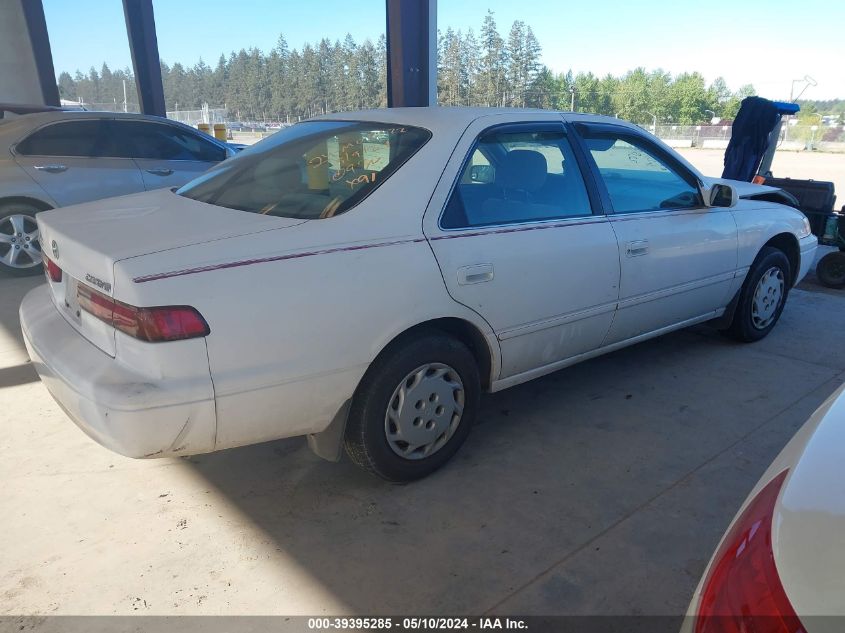 1998 Toyota Camry Le VIN: JT2BG22K9W0179347 Lot: 39395285