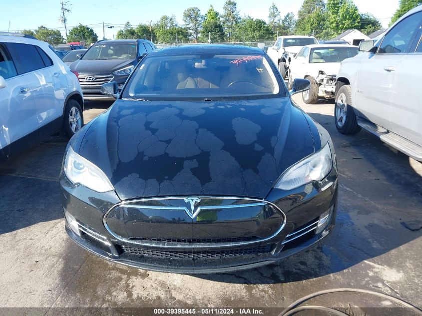 2013 Tesla Model S Performance VIN: 5YJSA1CP5DFP04643 Lot: 39395445