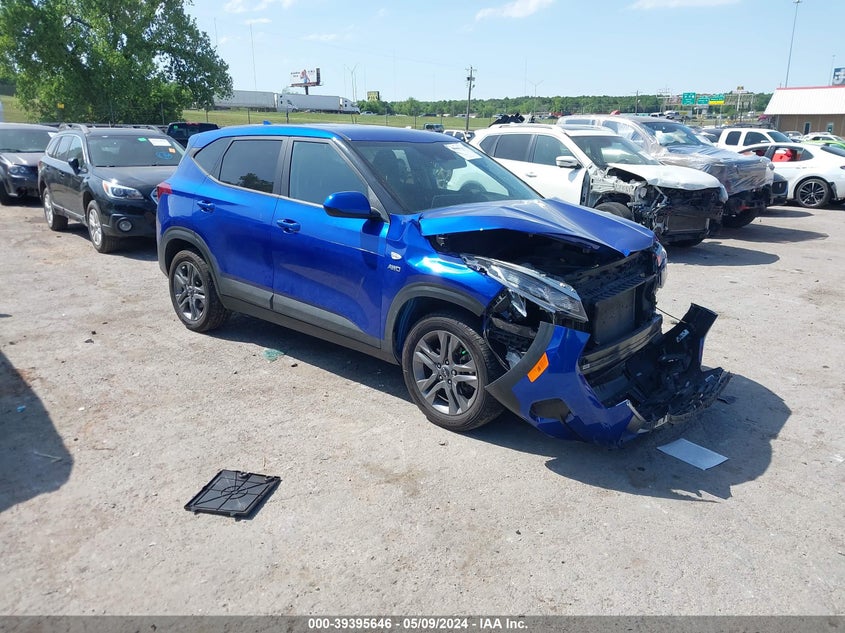2023 Kia Seltos Lx VIN: KNDEPCAA7P7361429 Lot: 39395646