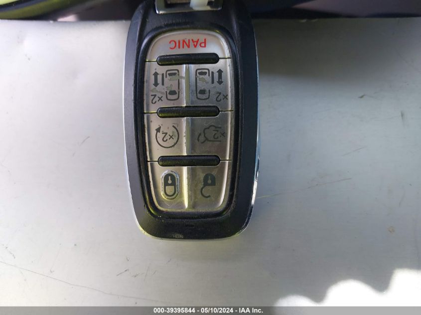 2017 Chrysler Pacifica Touring-L Plus VIN: 2C4RC1EG1HR705983 Lot: 39395844