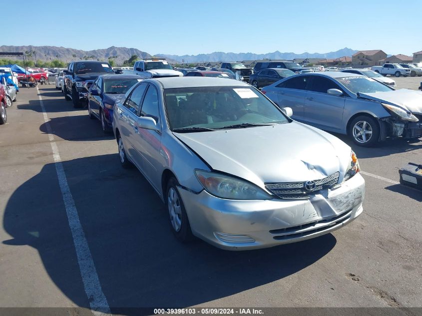 2004 Toyota Camry Le VIN: 4T1BE32K04U877284 Lot: 39396103