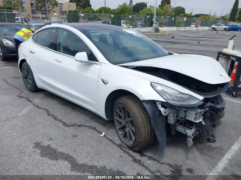 2018 Tesla Model 3 Long Range/Mid Range VIN: 5YJ3E1EA1JF035347 Lot: 39396125