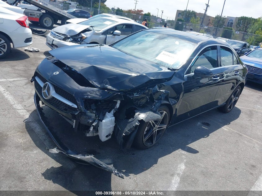2022 Mercedes-Benz A 220 VIN: W1K3G4EB2NJ357813 Lot: 39396188