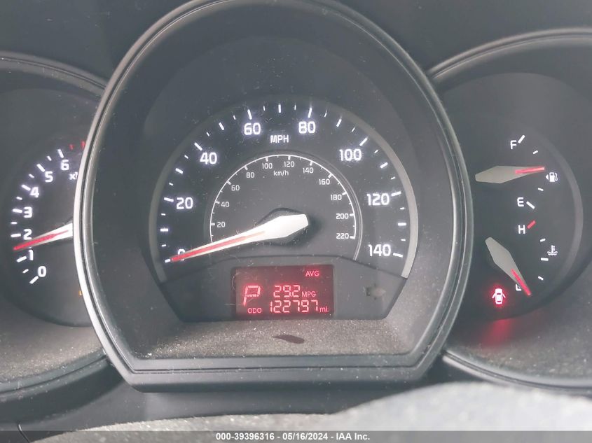 2014 KIA RIO LX - KNADM5A33E6373370