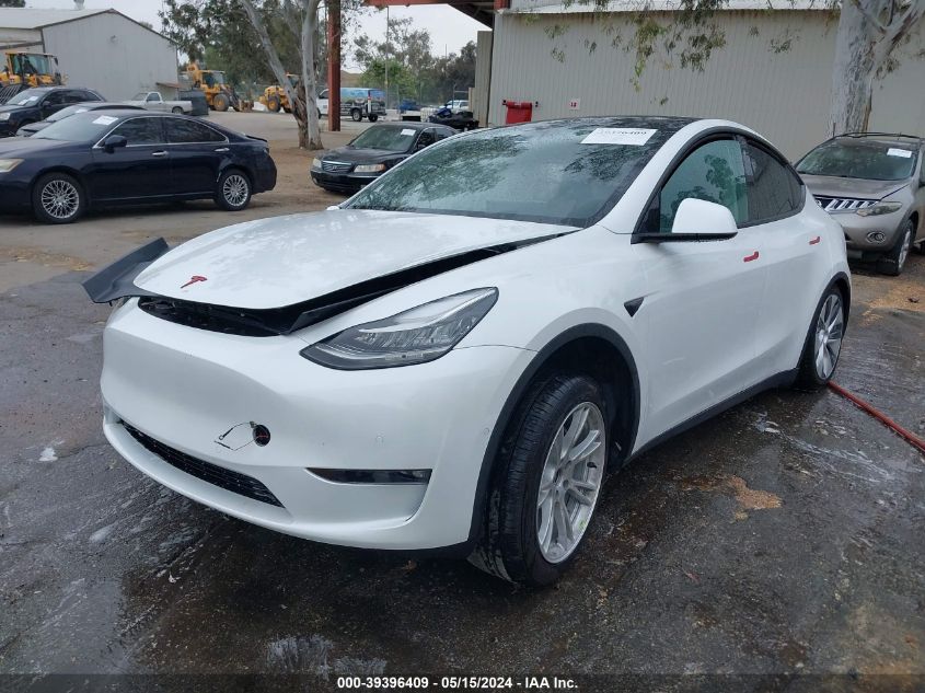 2022 Tesla Model Y Long Range Dual Motor All-Wheel Drive VIN: 7SAYGDEEXNF356378 Lot: 39396409