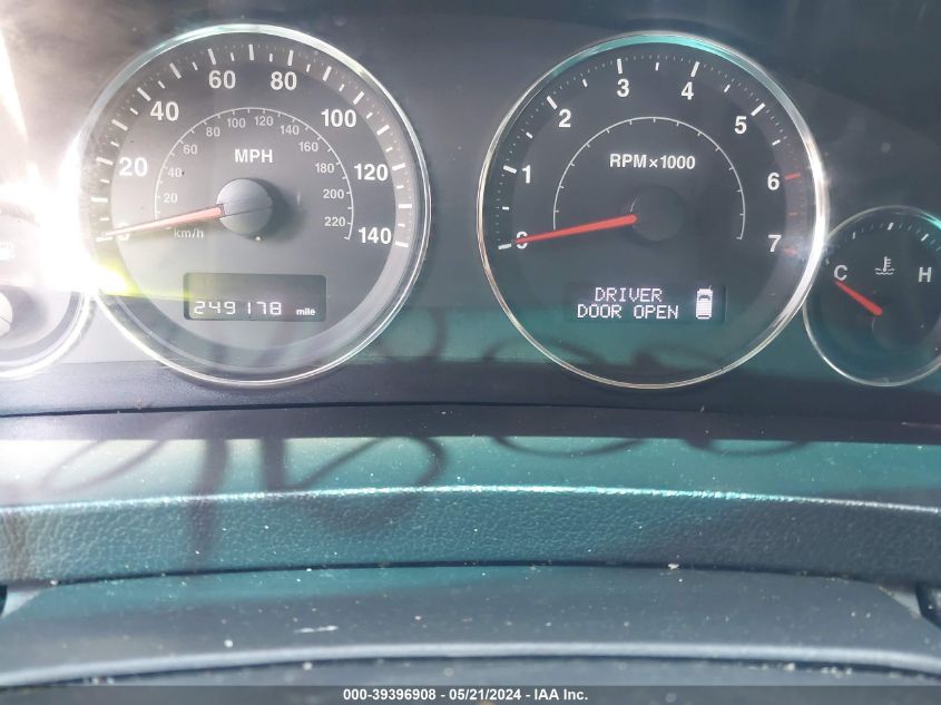 2008 Jeep Grand Cherokee Laredo VIN: 1J8HS48N78C127352 Lot: 39396908