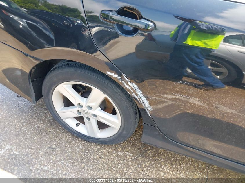 2014 Toyota Camry L/Se/Le/Xle VIN: 4T1BF1FK5EU870912 Lot: 39397052