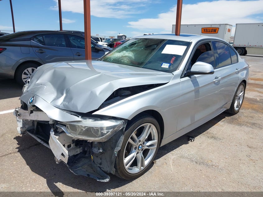 VIN WBA8B9C59JEE82643 2018 BMW 330I