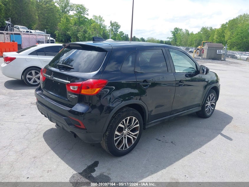 VIN JA4AP3AU8JU024604 2018 MITSUBISHI OUTLANDER SPORT 2.0 ES/2.0 LE