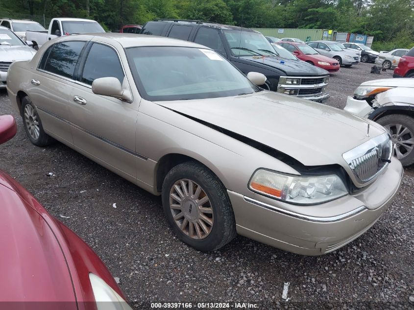 2004 Lincoln Town Car Signature VIN: 1LNHM81W94Y604867 Lot: 39397166