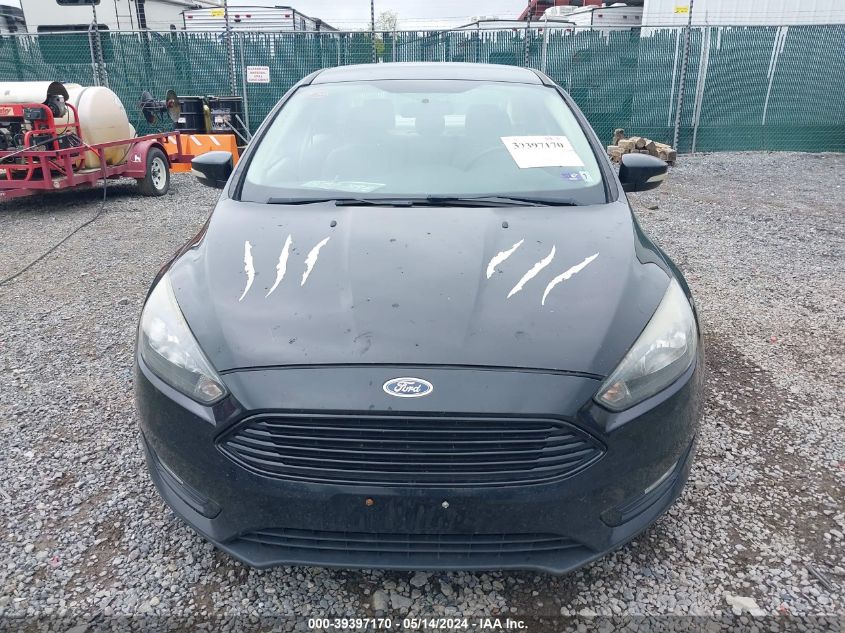 2016 Ford Focus Se VIN: 1FADP3FE2GL288555 Lot: 39397170