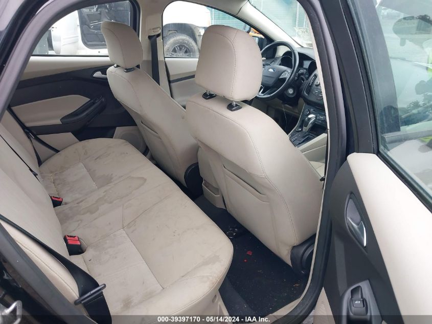 2016 Ford Focus Se VIN: 1FADP3FE2GL288555 Lot: 39397170