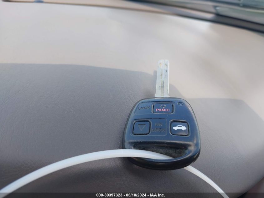 2000 Lexus Es 300 VIN: JT8BF28GXY0262705 Lot: 39397323