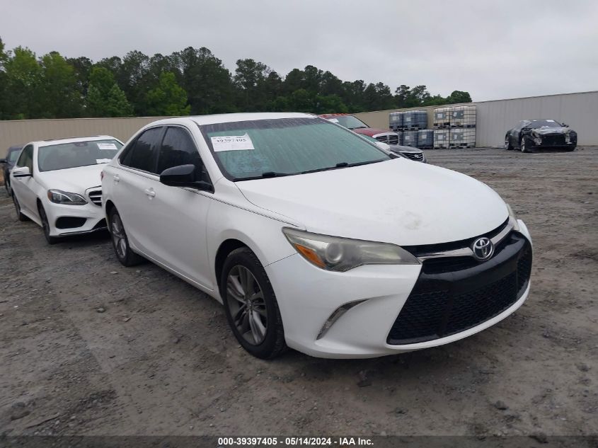 4T1BF1FK2HU656139 2017 TOYOTA CAMRY - Image 1