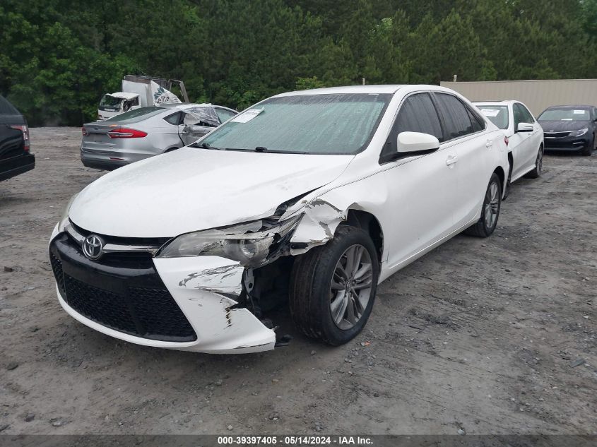 4T1BF1FK2HU656139 2017 TOYOTA CAMRY - Image 2