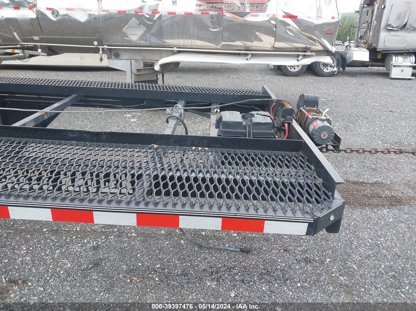 2023 BUCKEYE CAR HAULER TRAILER (VIN: 4B9CB6L28P1149368