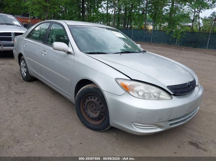 2002 Toyota Camry Le VIN: 4T1BE32K02U607145 Lot: 39397505