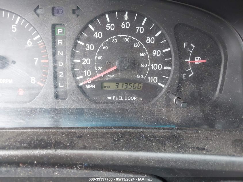 1999 Toyota Sienna Le VIN: 4T3ZF13C3XU159957 Lot: 39397700