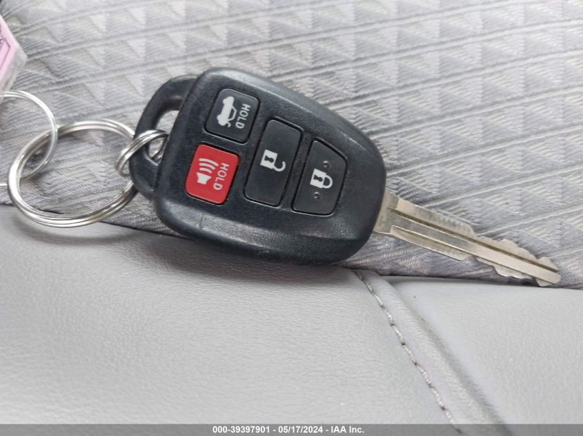 2015 Toyota Camry Le/Xle/Se/Xse VIN: 4T1BF1FK8FU991869 Lot: 39397901