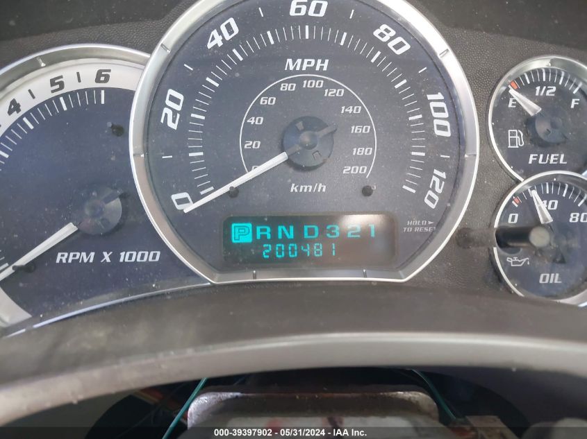 2002 Cadillac Escalade Standard VIN: 1GYEK63N22R158729 Lot: 39397902