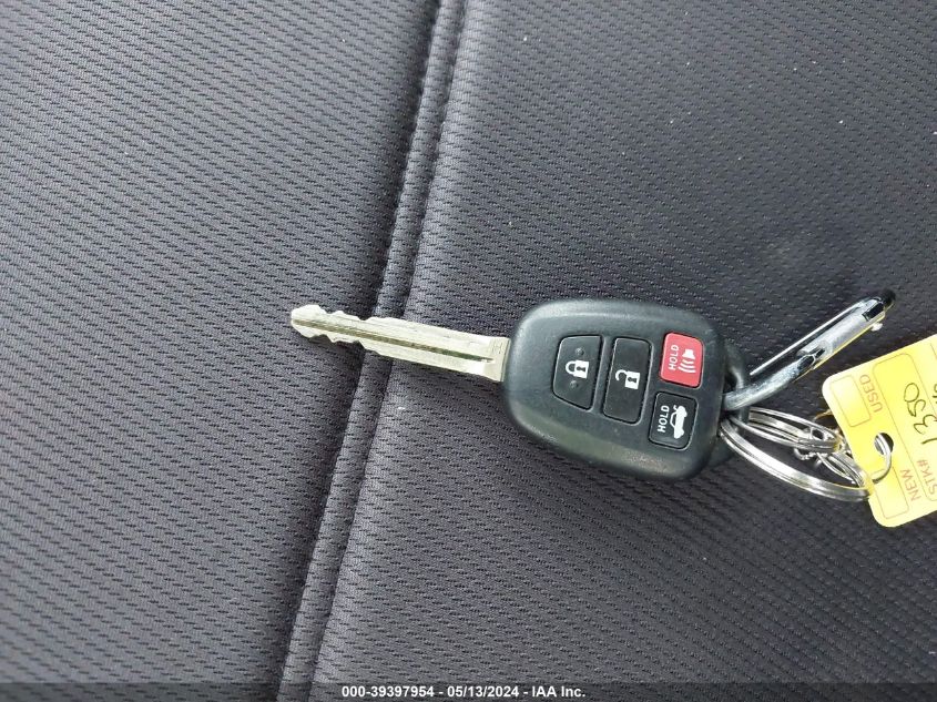 2016 Toyota Camry Le VIN: 4T4BF1FK7GR537586 Lot: 39397954