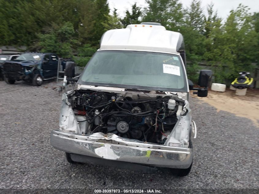 2006 Chevrolet Express Cutaway Work Van VIN: 1GBJG31U961229626 Lot: 39397973