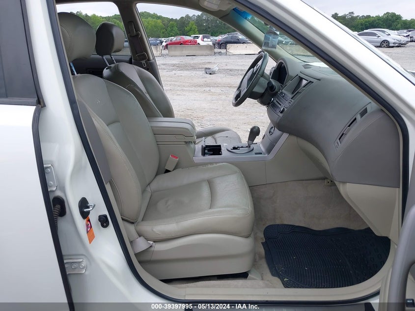 2004 Infiniti Fx35 VIN: JNRAS08U44X111900 Lot: 39397995